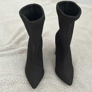 Steve Madden olive stretch boot